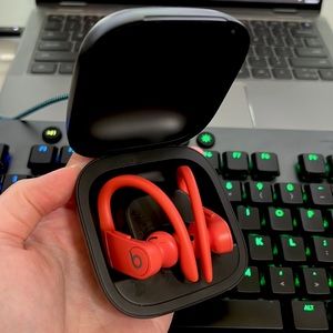 Apple Powerbeats Pro